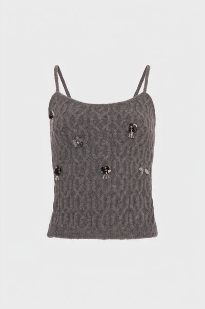 Knitted tank top with cable stitch