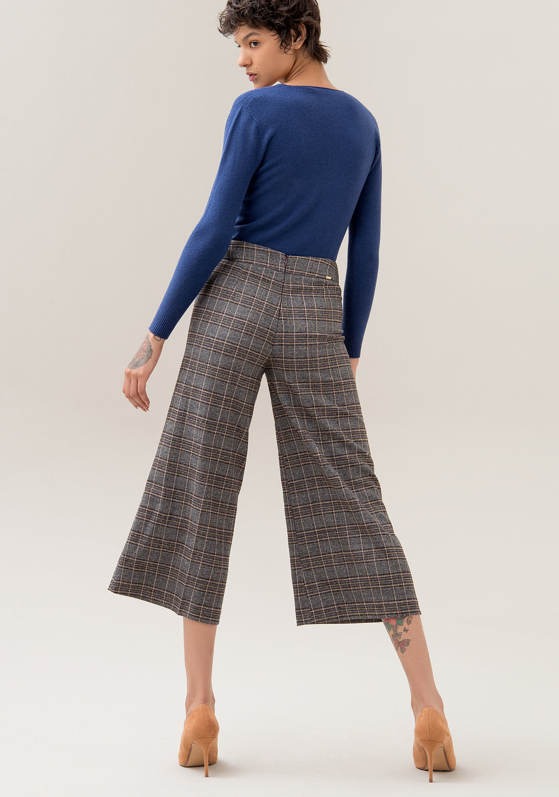 Pants culotte regular fit made in Prince of Wales fabric