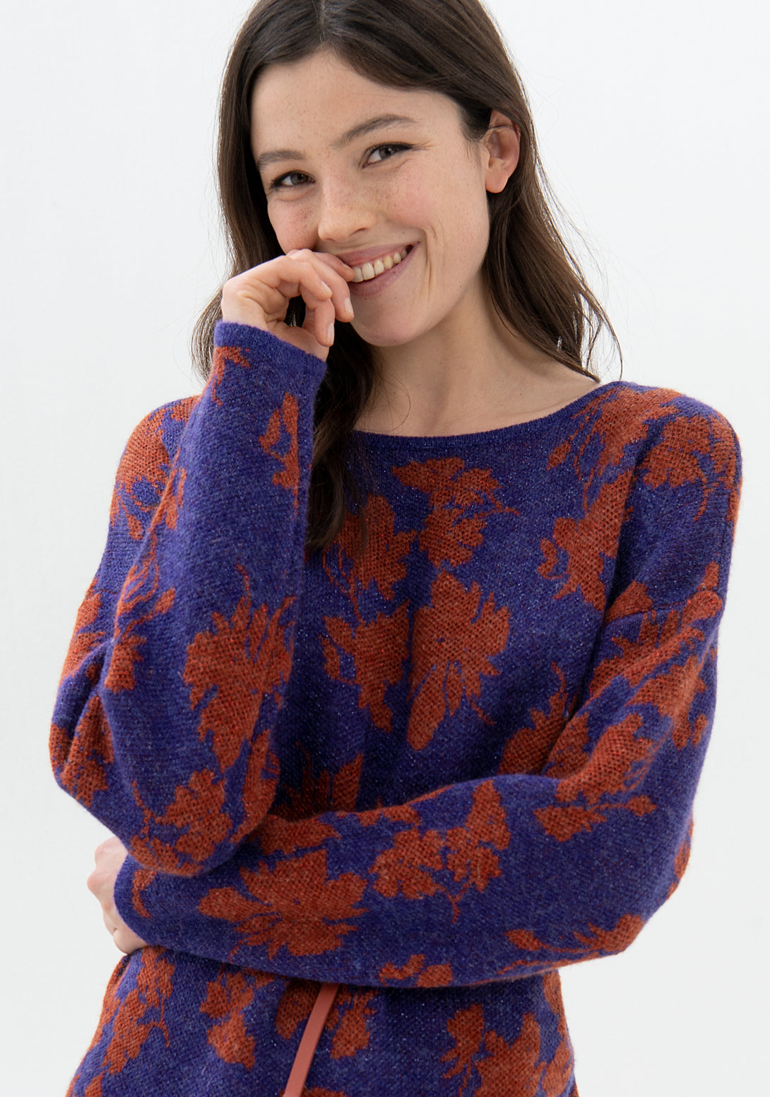 Knitwear wide fit with flowery jacquard effect