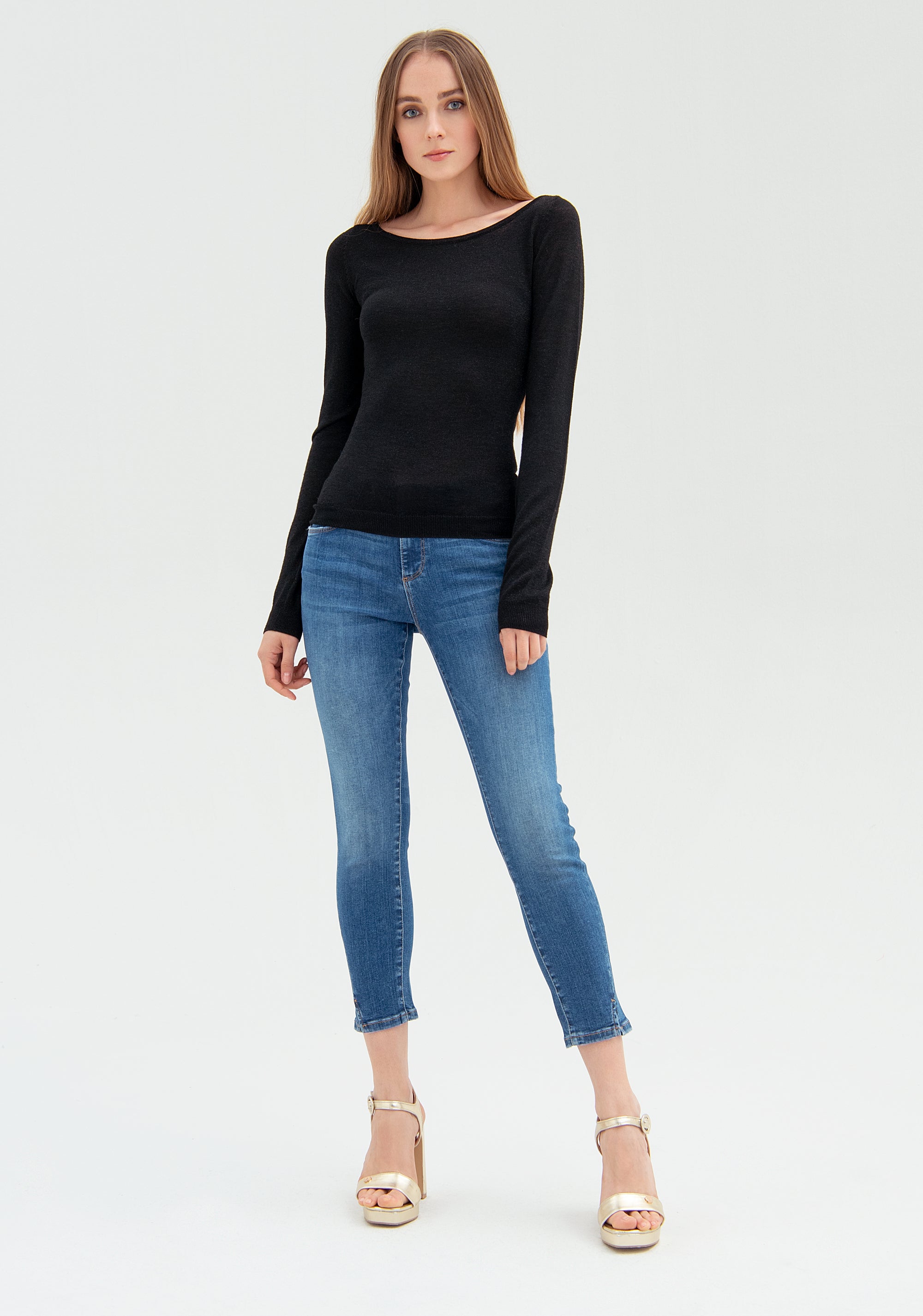 Knitwear tight fit made in viscose Fracomina F321WT7014K48001-053_c7bae713-14d1-424d-8eef-b123f90adc05