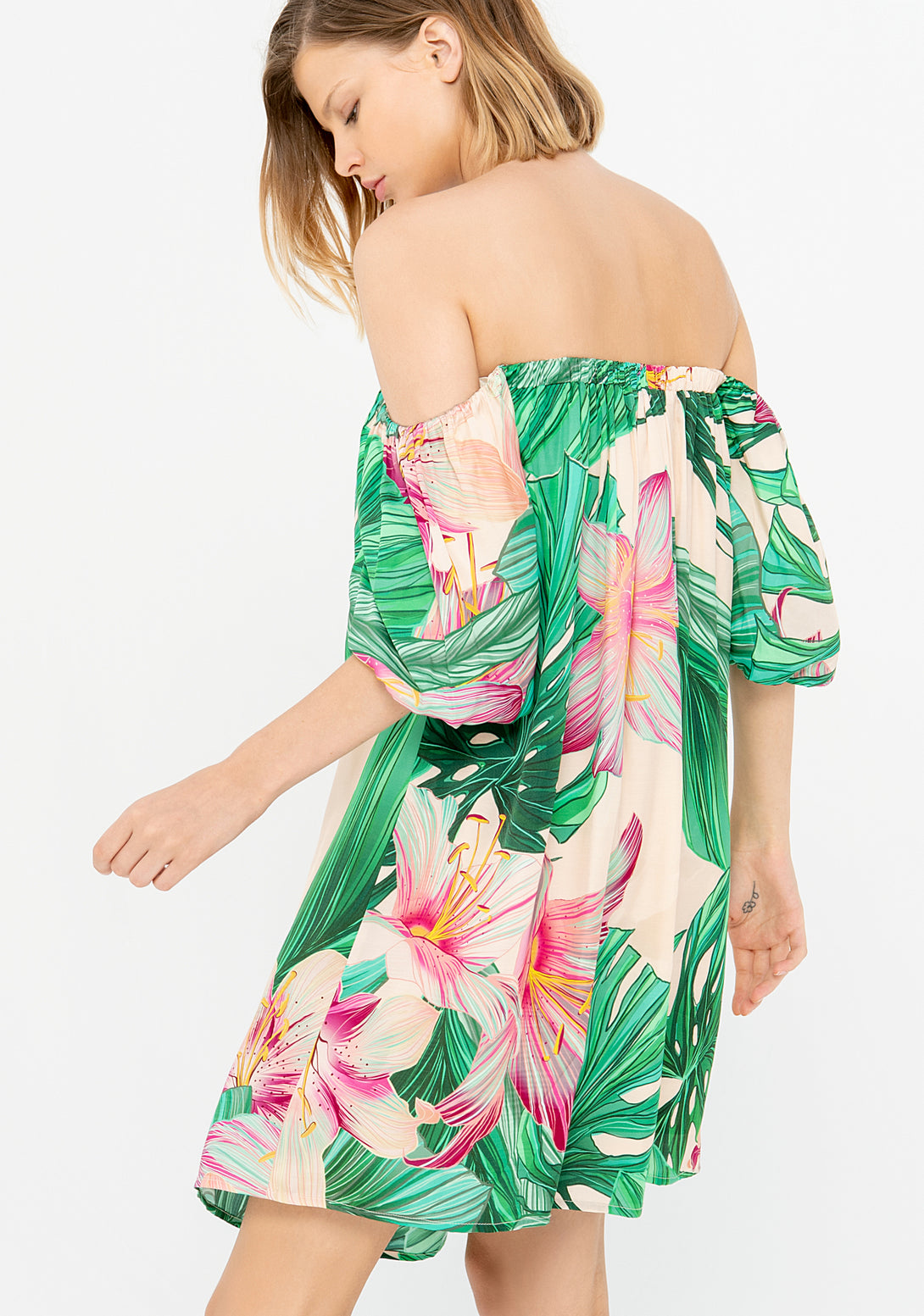 Mini dress A-shape with tropical pattern