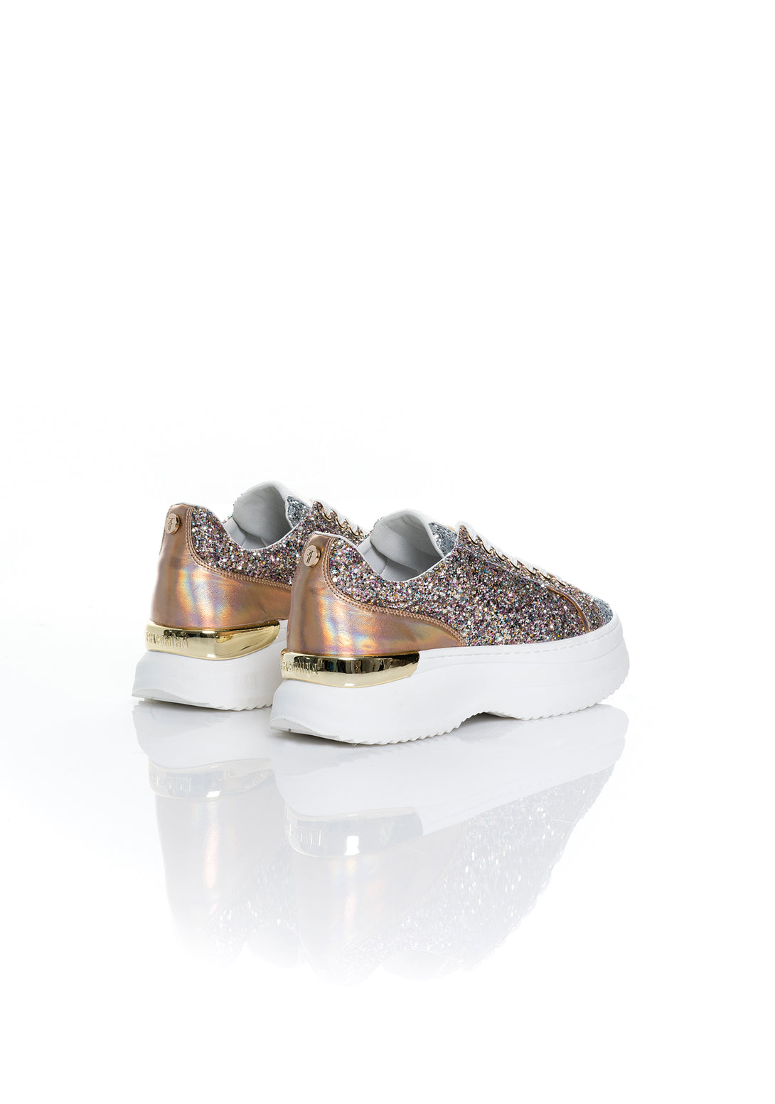 Sneakers with shoe lace and multicolor glitter