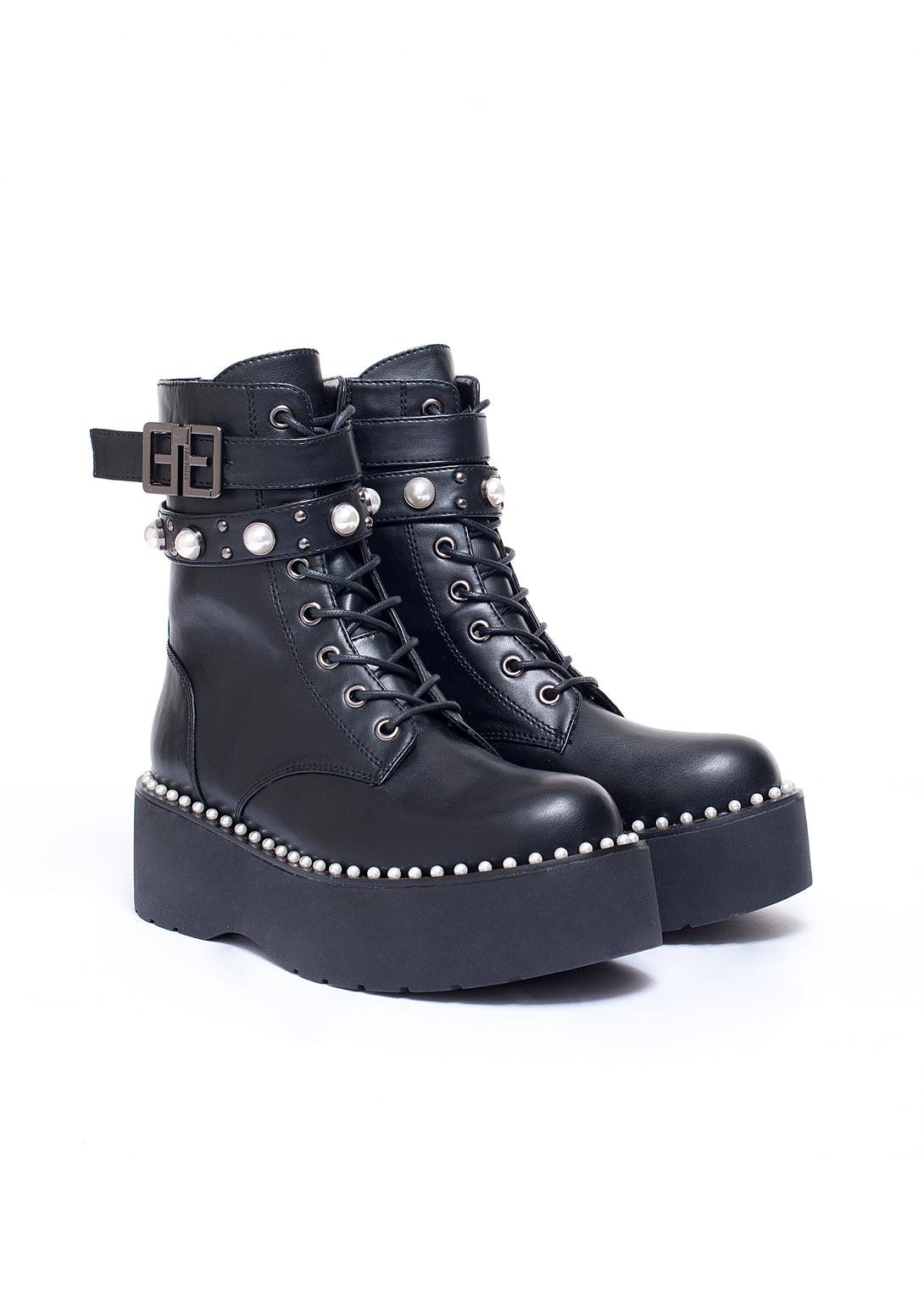 Combat boots made in eco leather with pearls