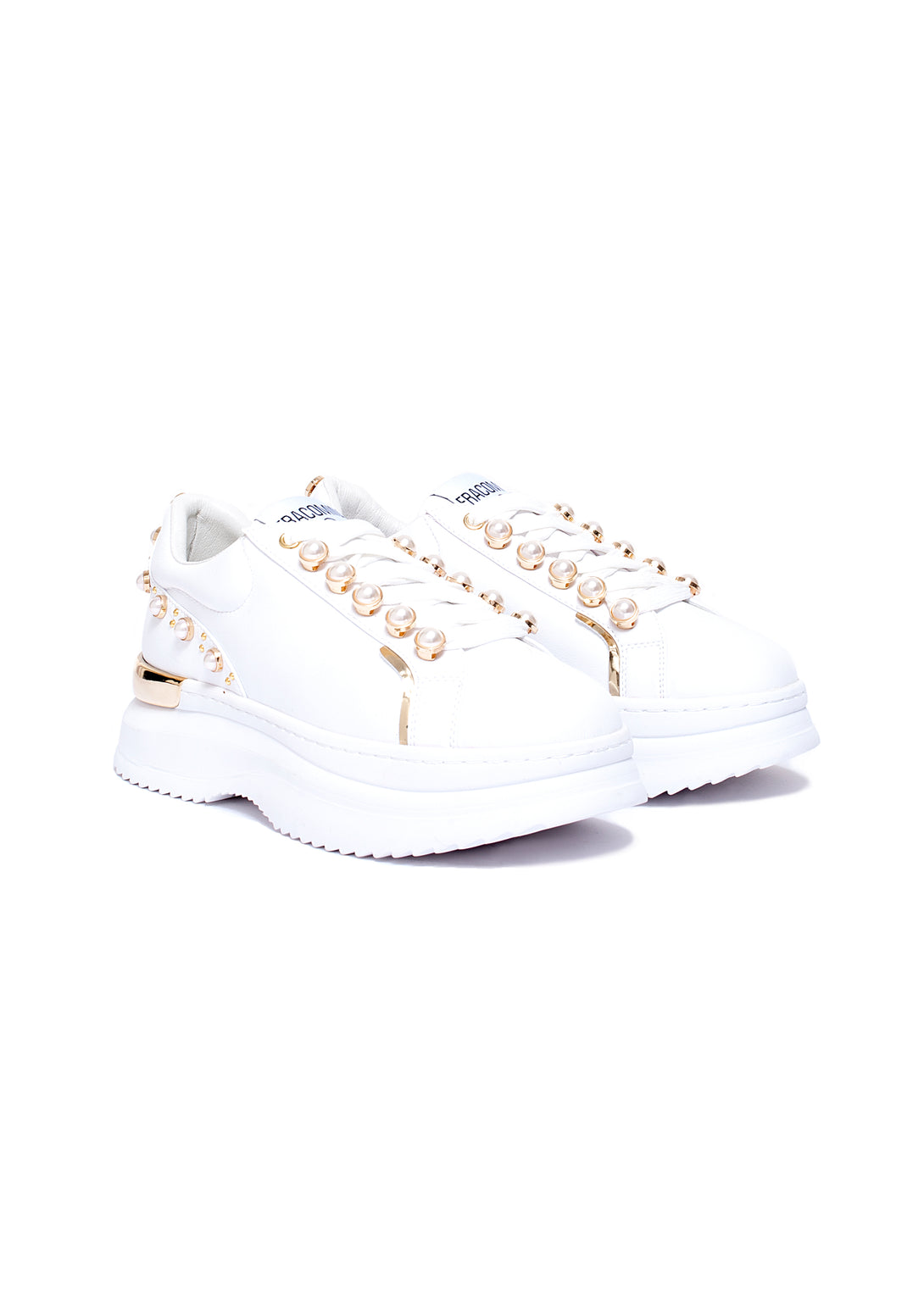Sneakers made in eco leather with pearls