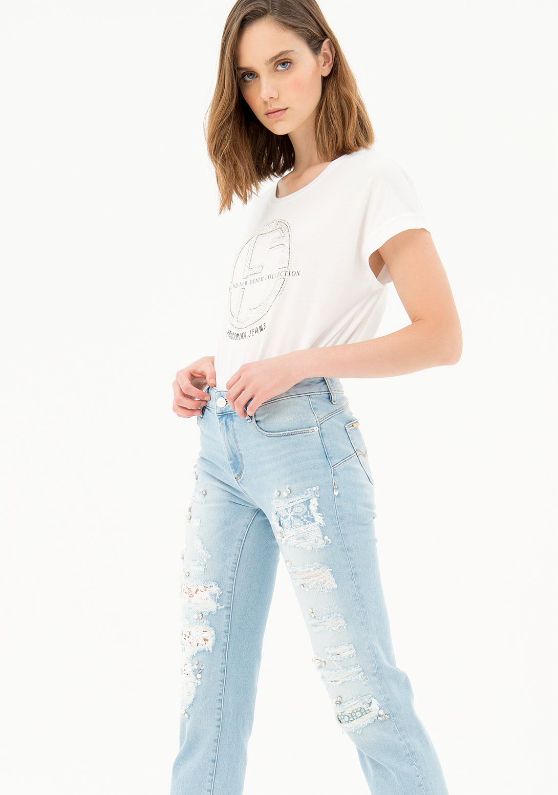 Jeans cropped fit made in denim with light wash and rips Fracomina FP21SP5047D409P3