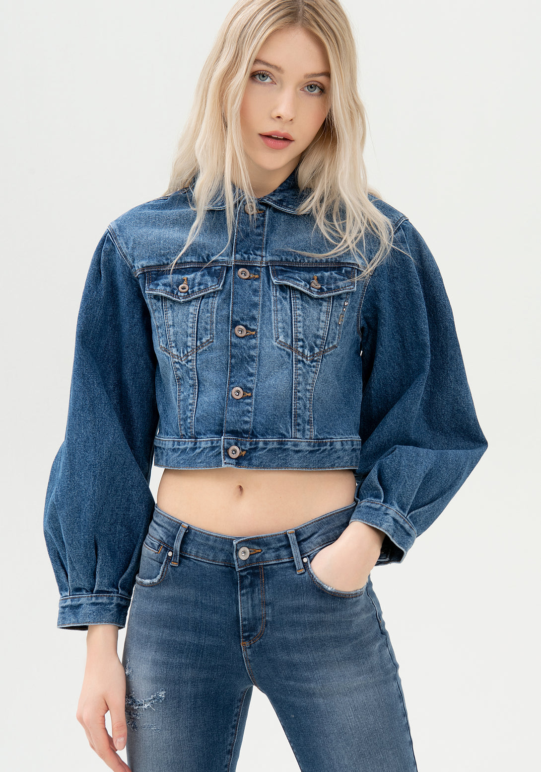 Jacket cropped made in denim with middle wash Fracomina FP21WJ4001D40002-349