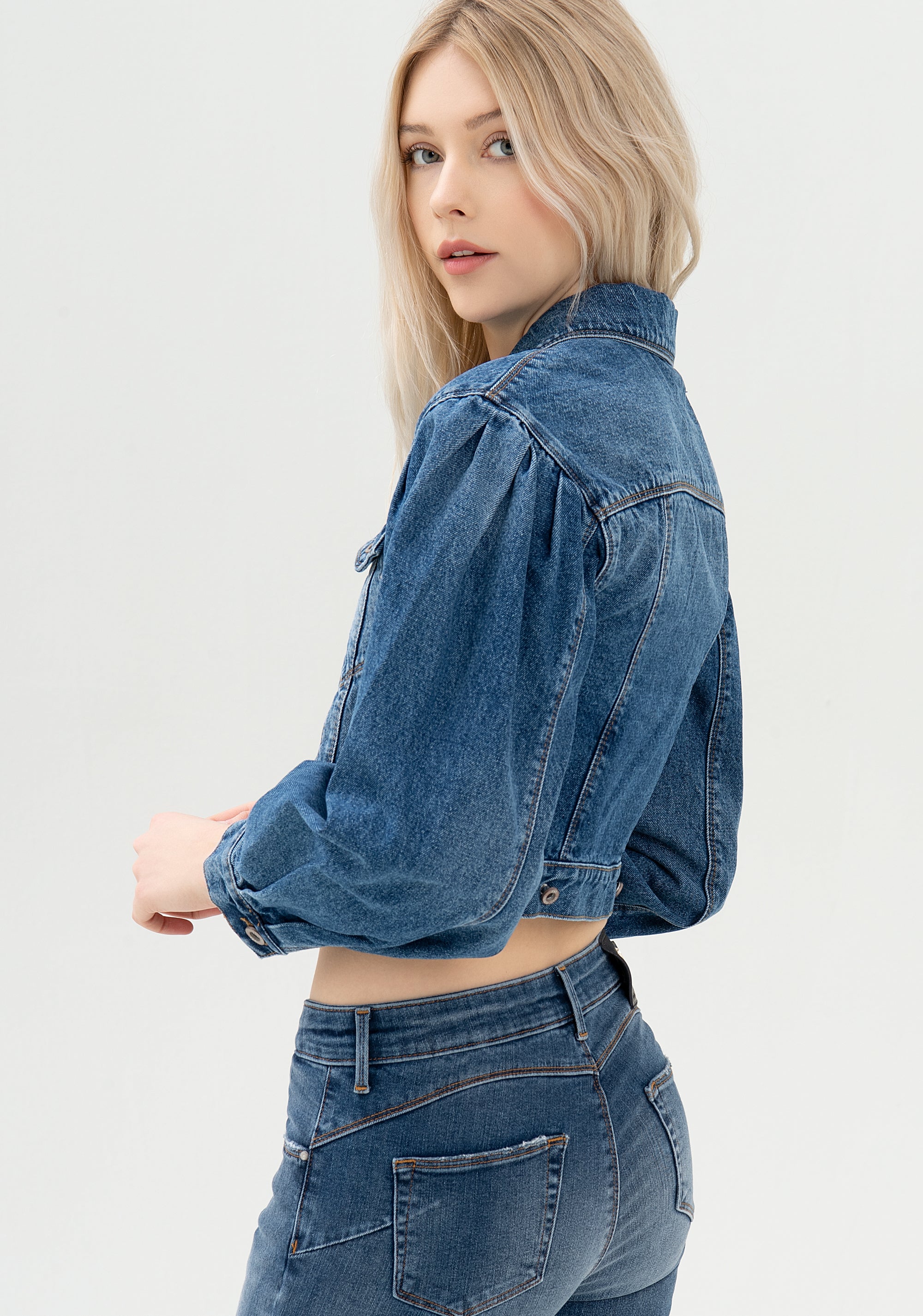 Jacket cropped made in denim with middle wash Fracomina FP21WJ4001D40002-349_04