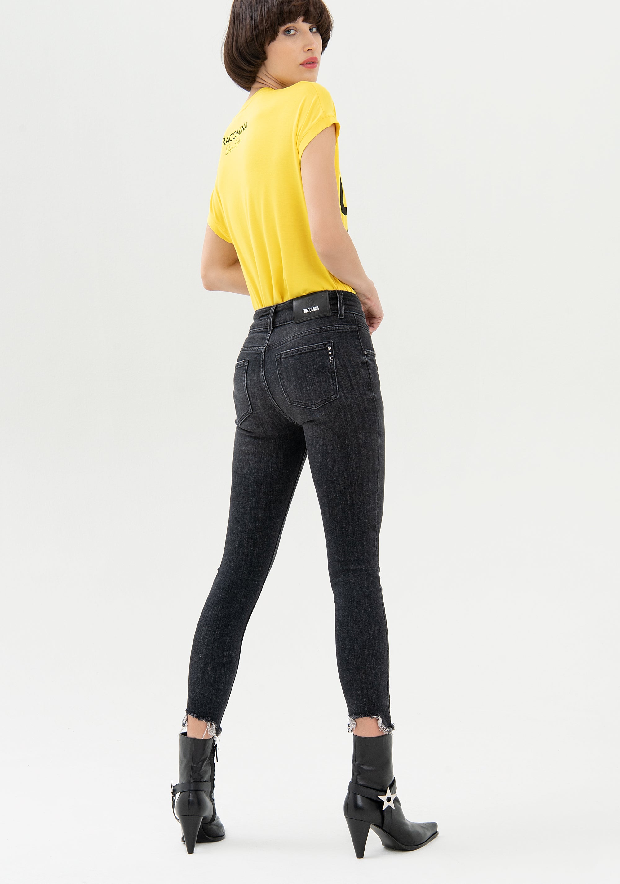 Jeans skinny fit made in black stretch denim with middle wash Fracomina FP21WV7003D40901-053_05