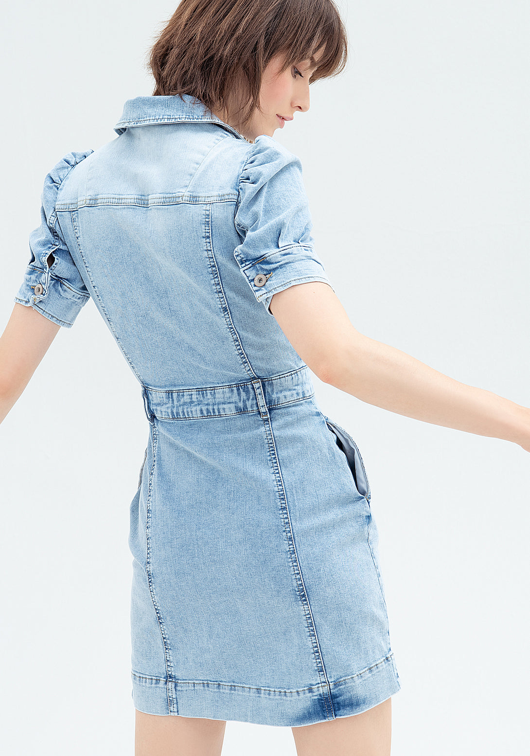 Chemisier dress tight fit made in denim with bleached wash