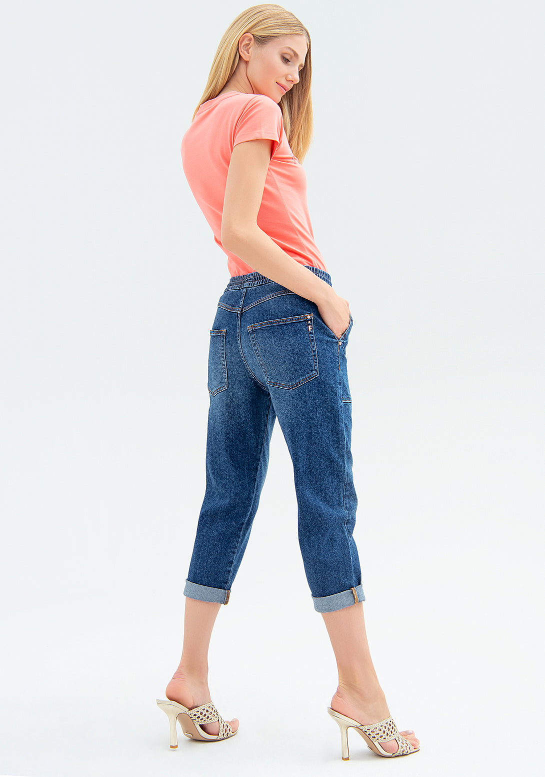 Jeans straight leg made in denim with middle wash