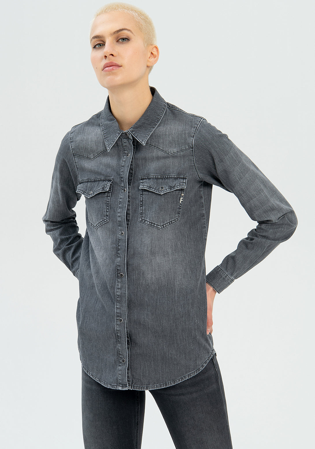 Shirt regular fit made in denim with middle wash Fracomina FP22WT6002D408N7-L27