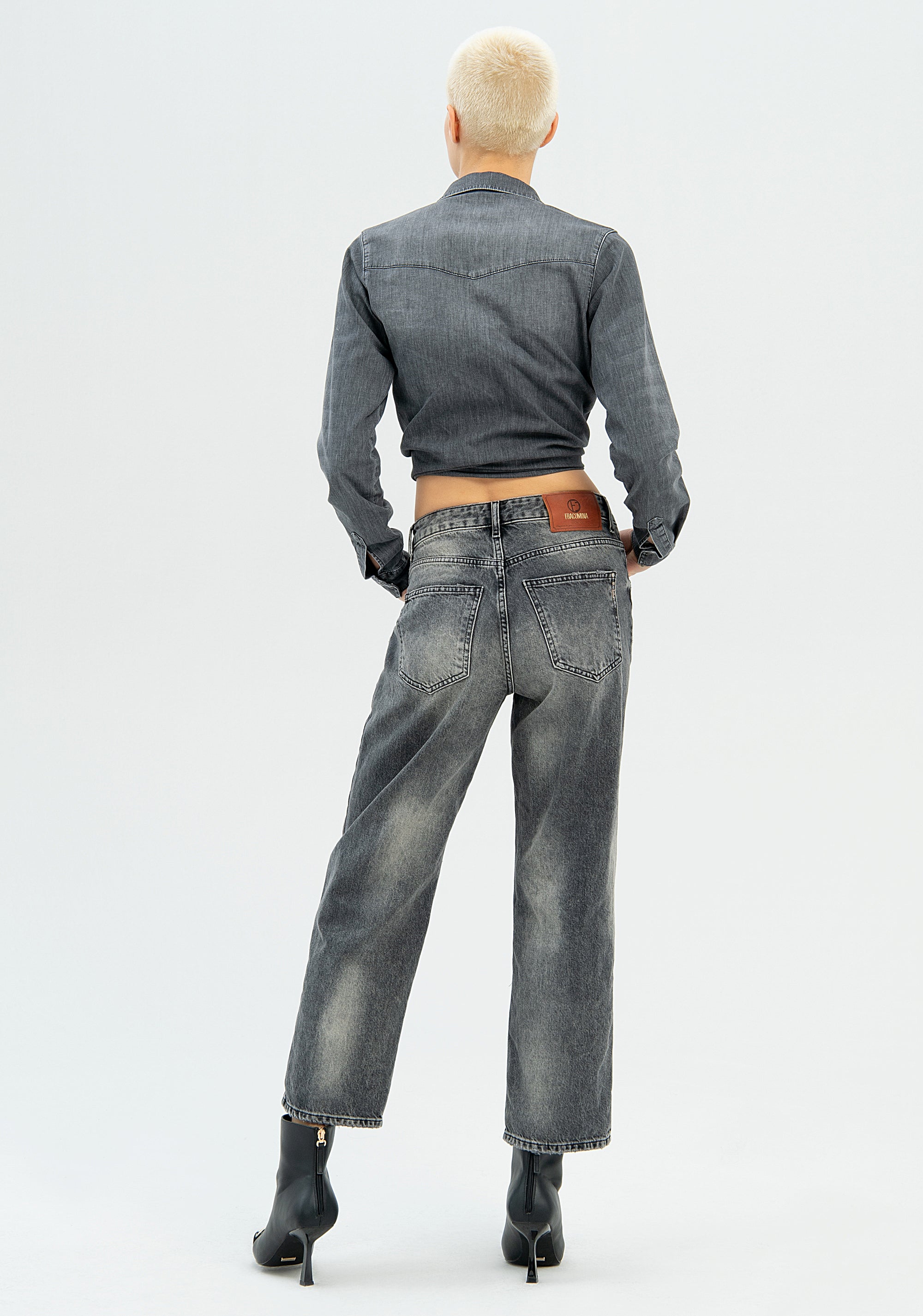 Jeans wide leg cropped made in grey denim with strong wash Fracomina FP22WV9004D419P2-L26-4