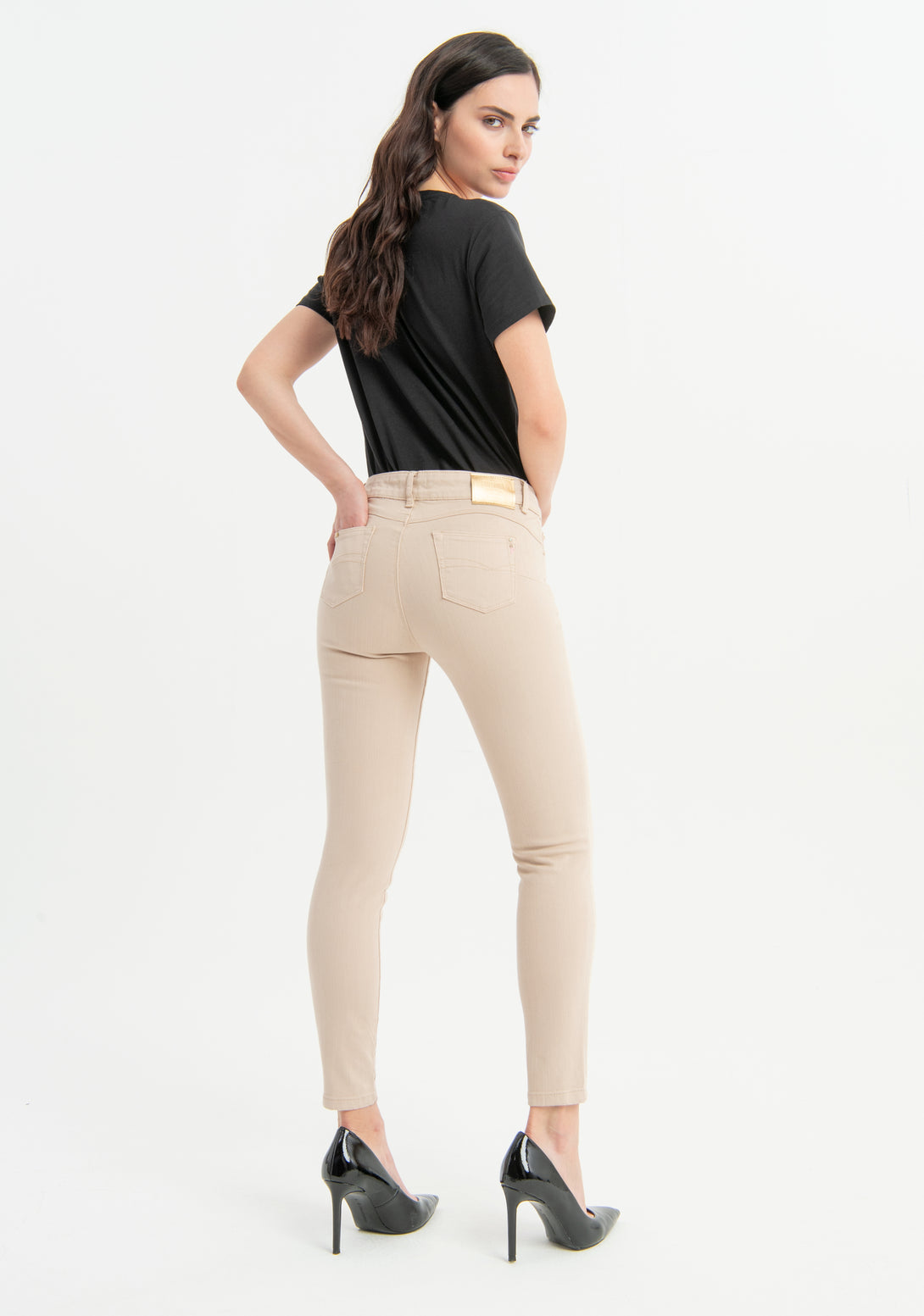 Pant skinny fit with push-up effect made in gabardine