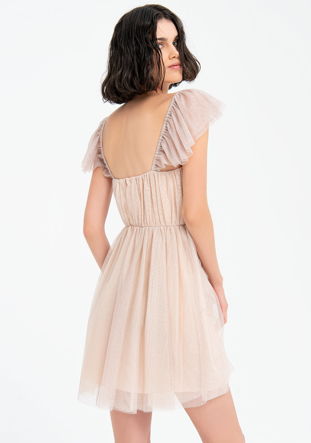 Dress with no sleeves, long, with plissè effect