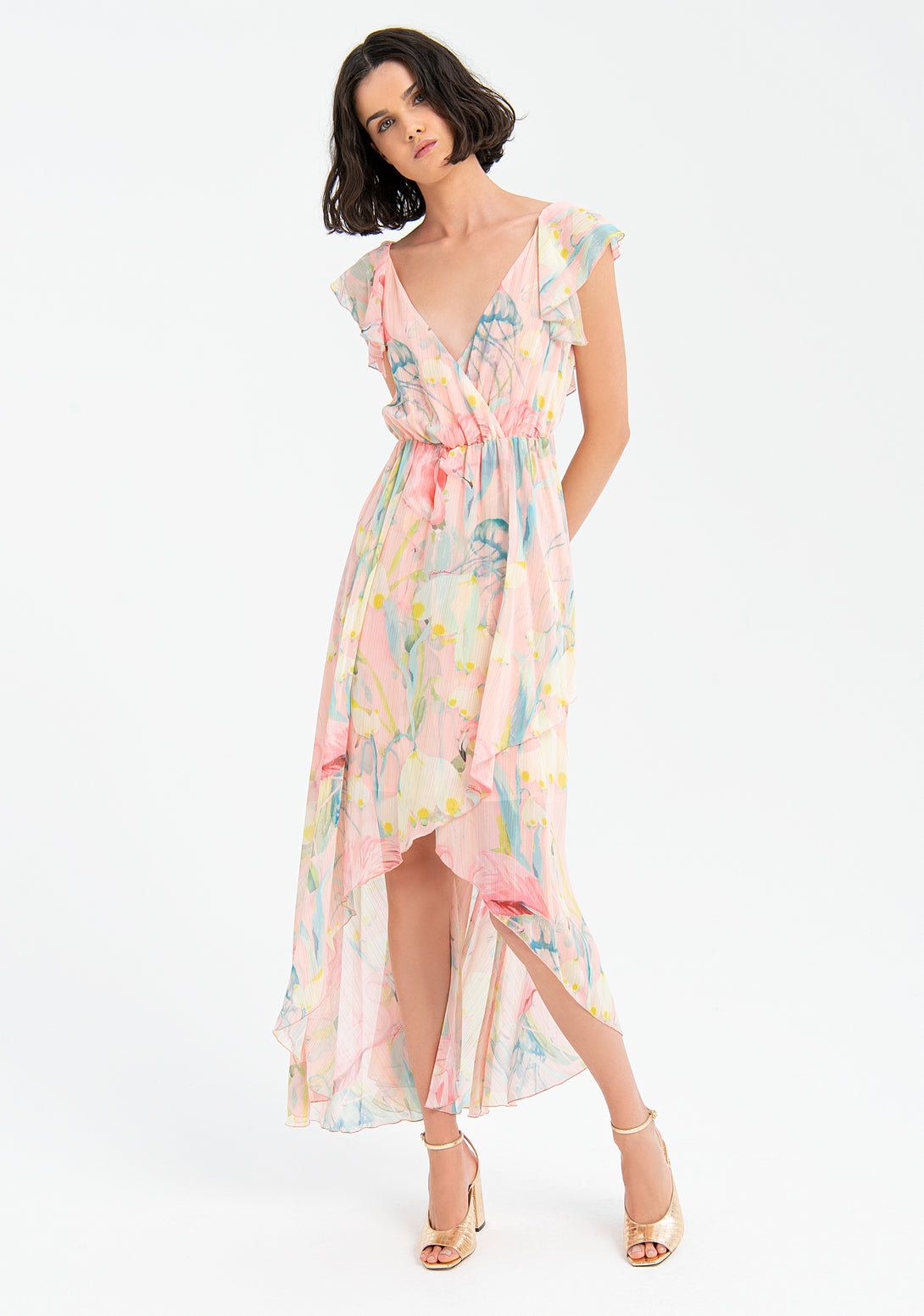 Dress with no sleeves with flowery pattern