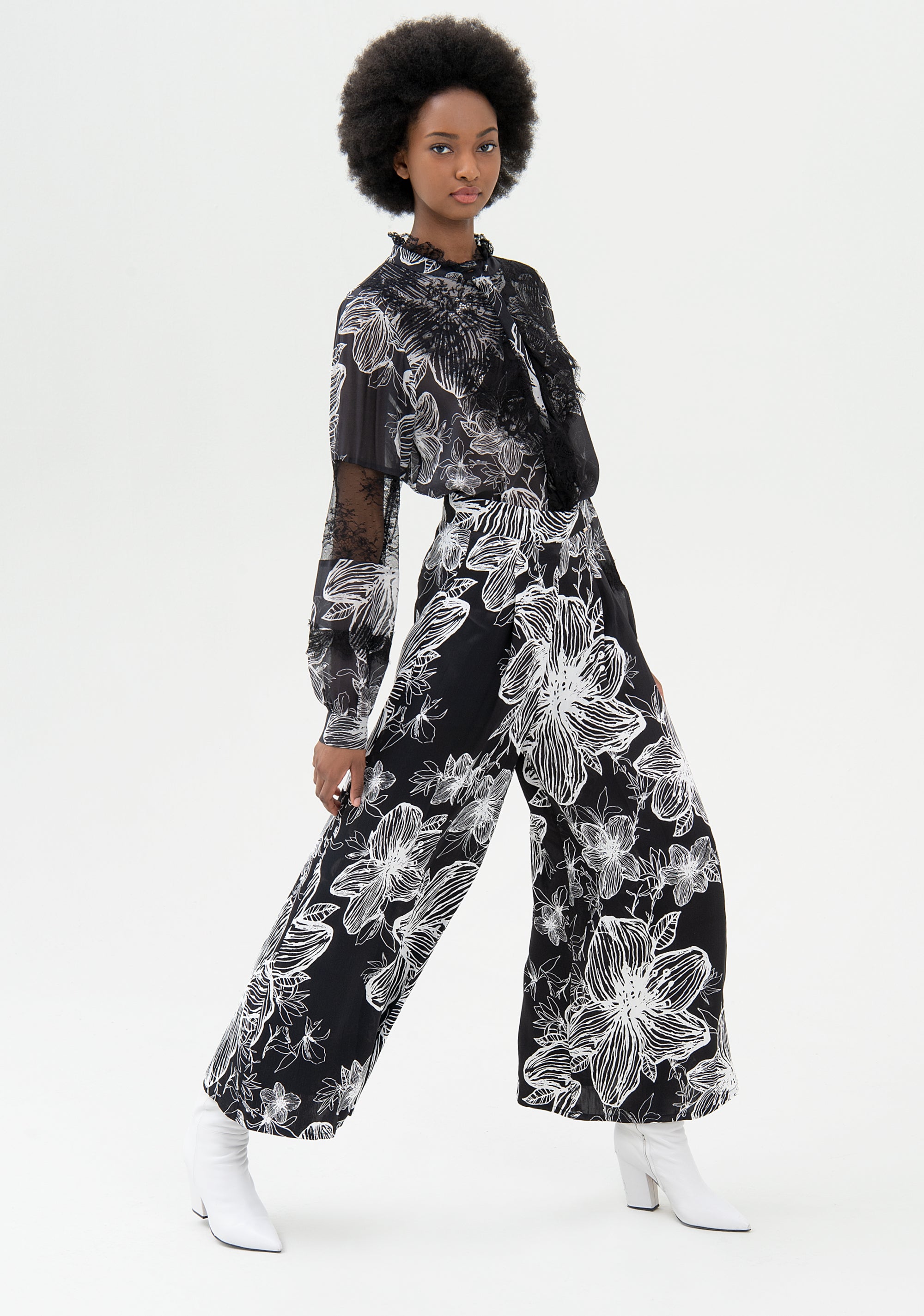 Culotte flare pant with flowery pattern Fracomina FQ21WV3006O412N4-053_03