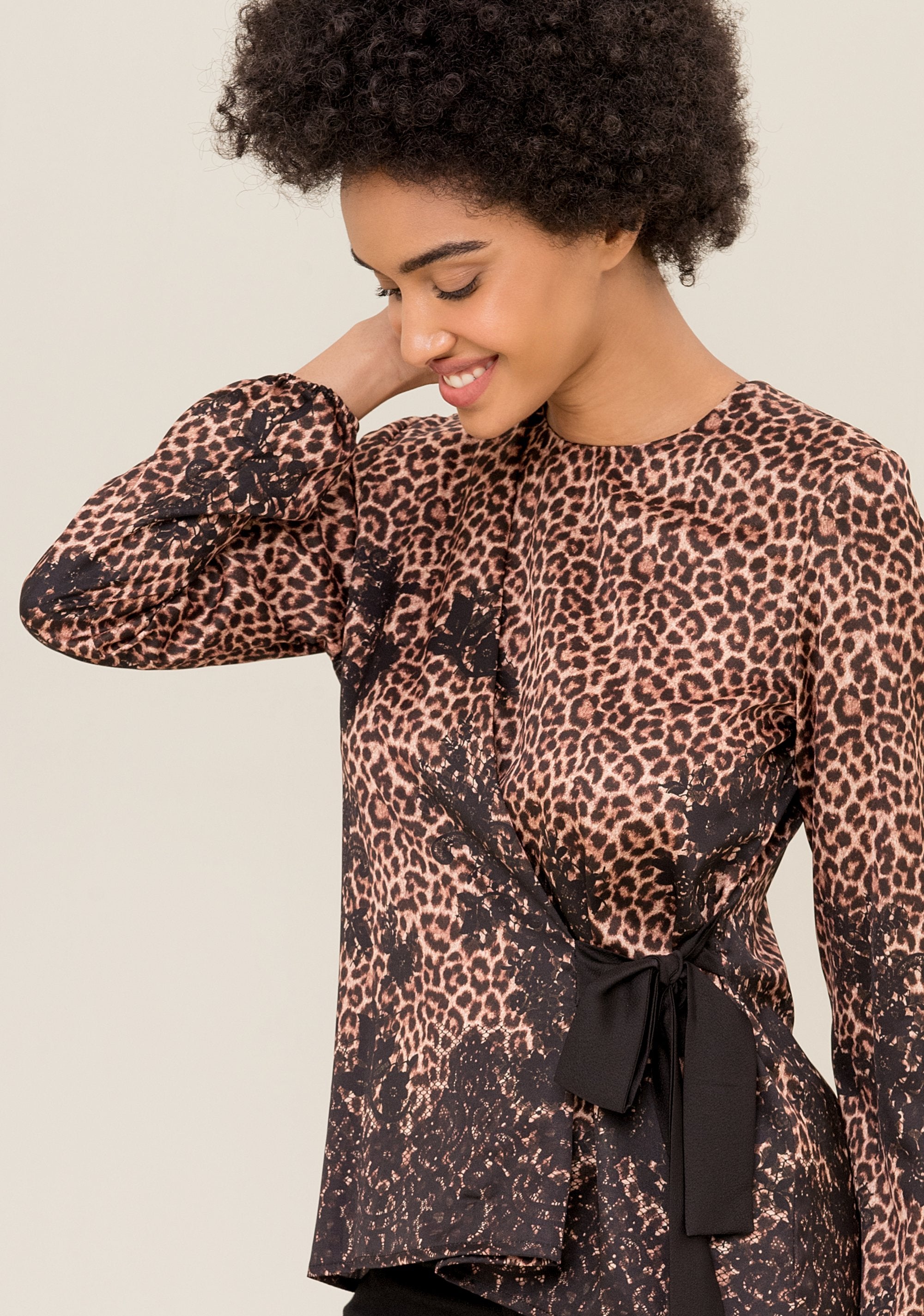 Blouse regular fit with animalier pattern Fracomina FR19FP061________388_02