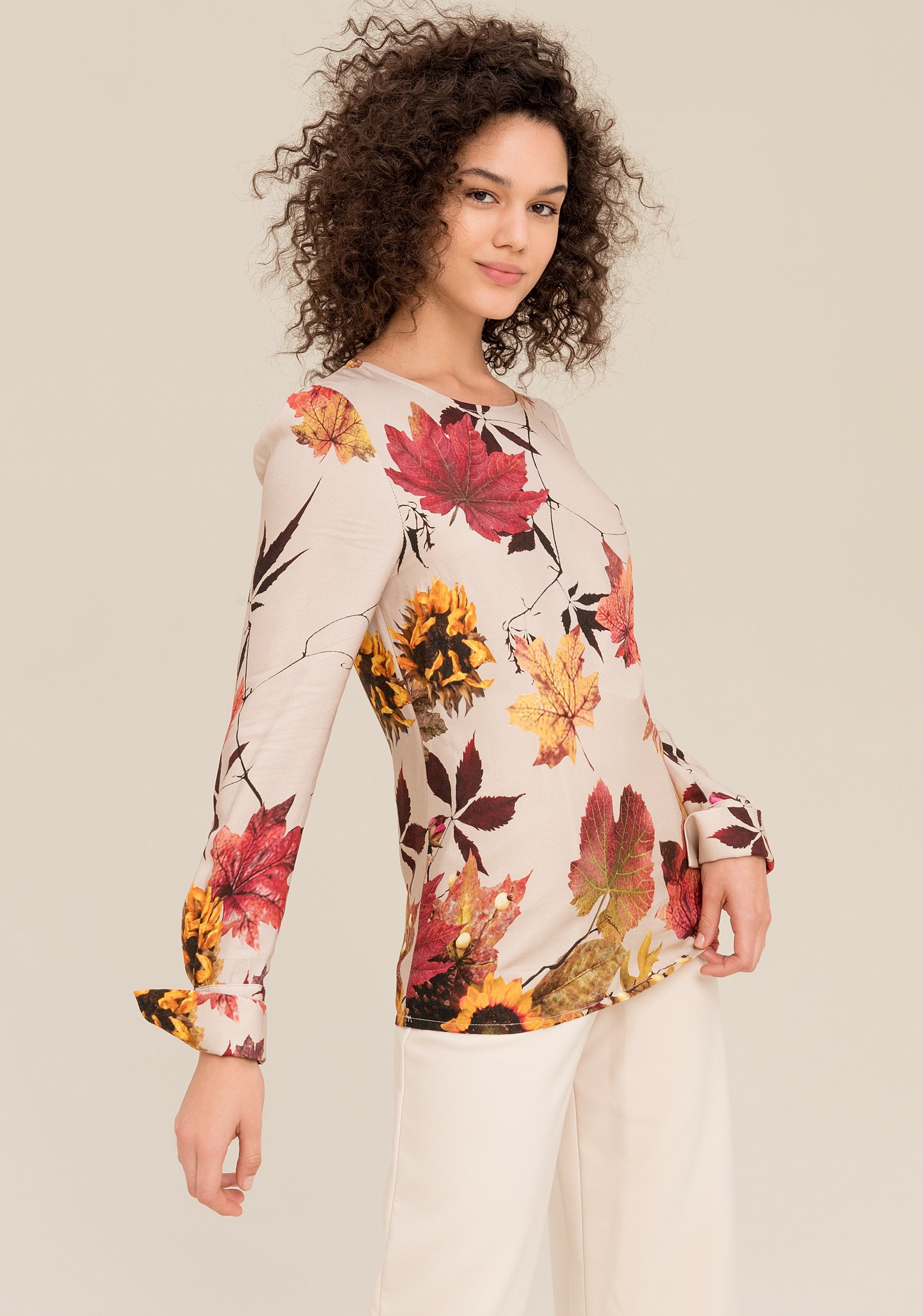 Blouse regular fit made in viscose with flowery print Fracomina FR19FP590________208_01