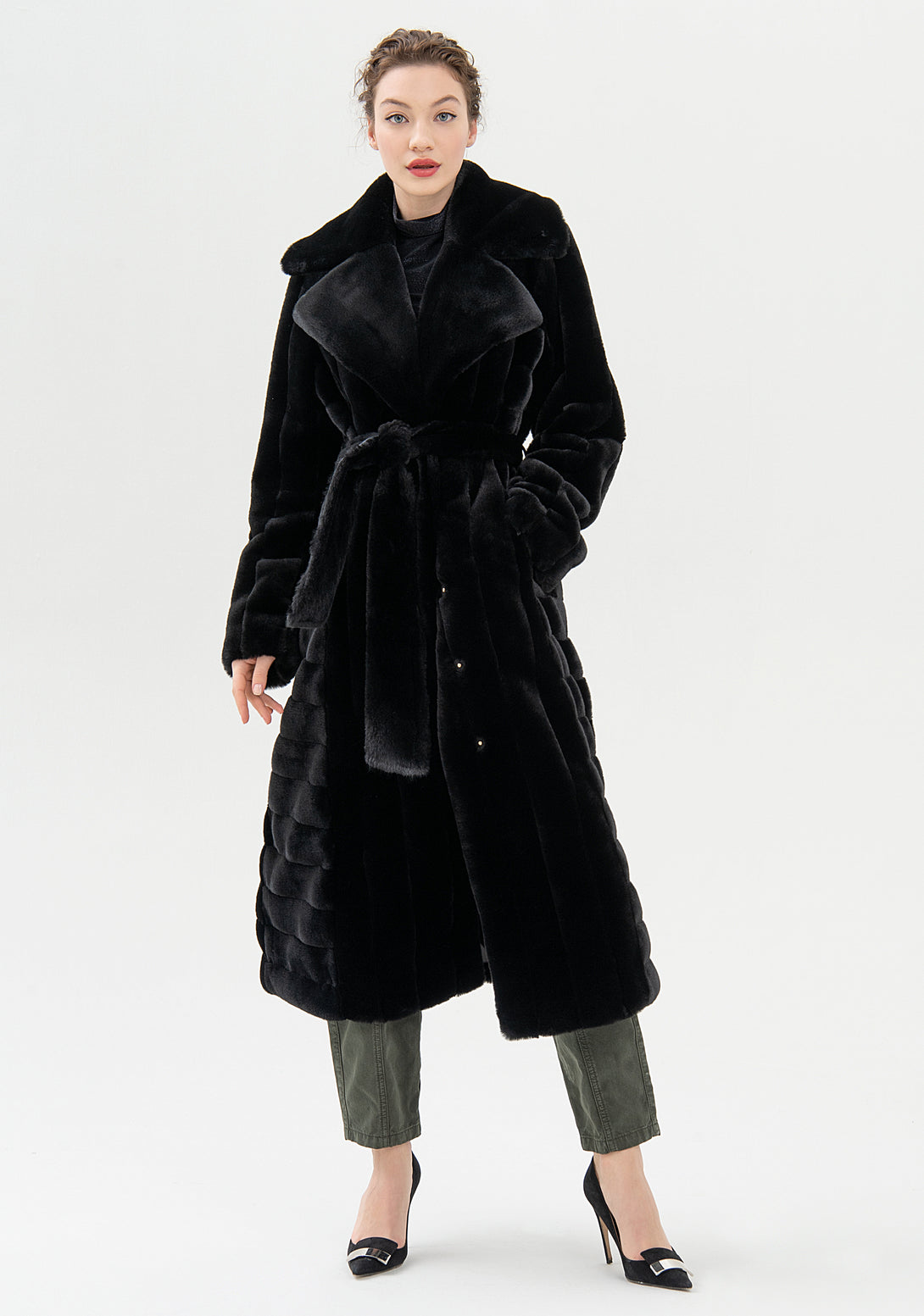 Coat regular fit, long, made in eco fur Fracomina FR21WC4002O41201-053