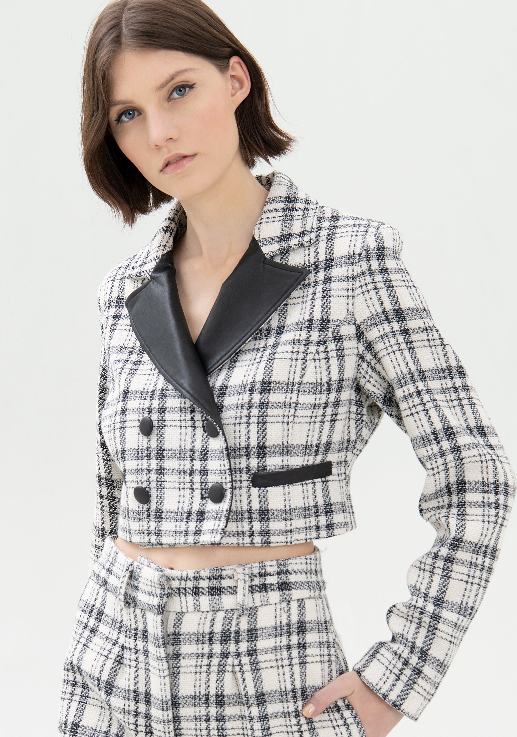 Jacket cropped made in tweed Fracomina FR21WJ1005O41601-109_02