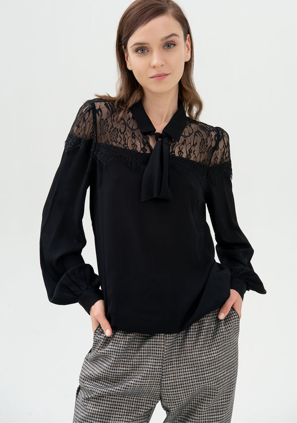 Blouse wide fit with lace details Fracomina FR21WT1018W48801-053_01