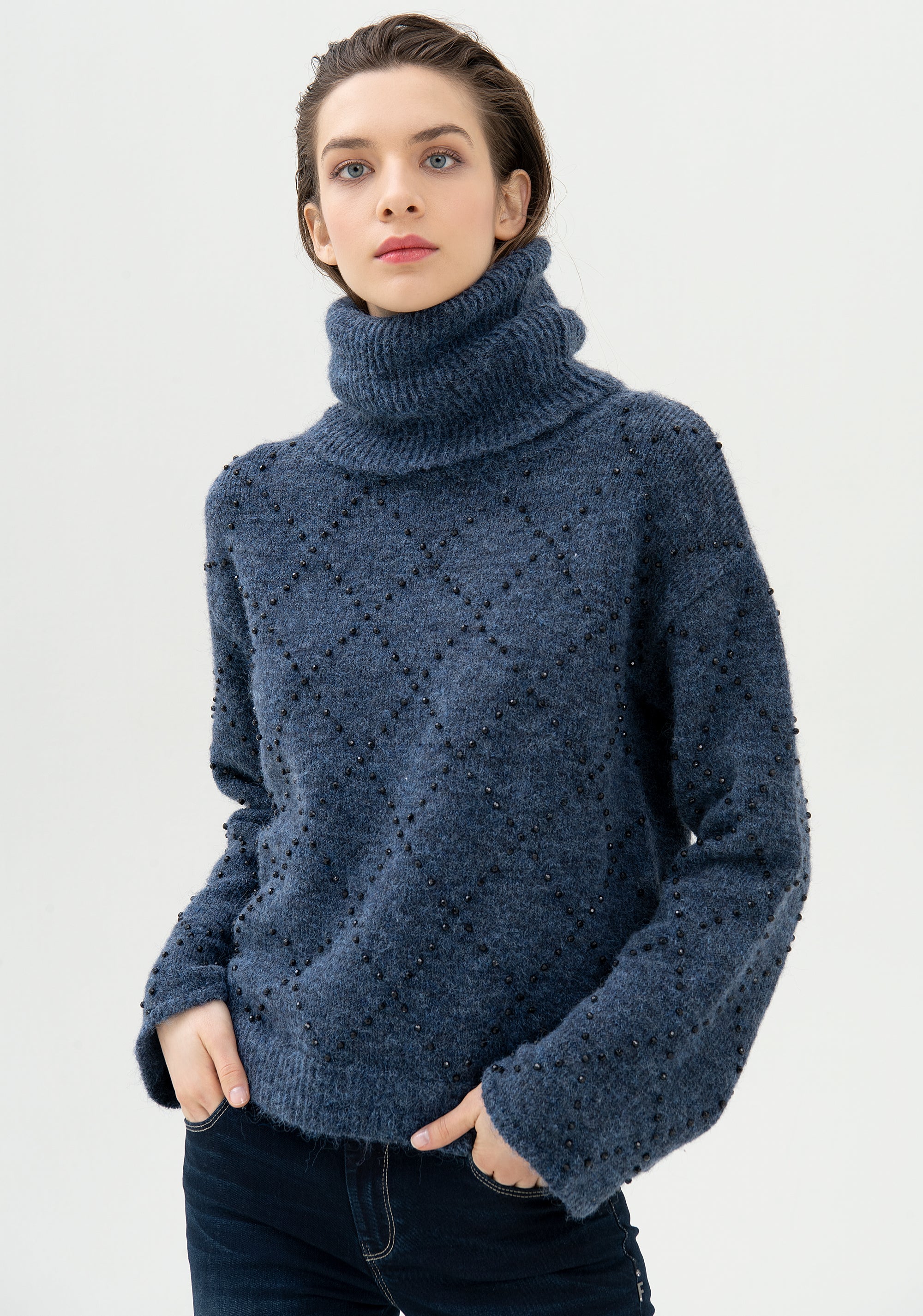 Knitwear wide fit with diamond shaped pattern made with shiny strasses Fracomina FR21WT7008K46701-383