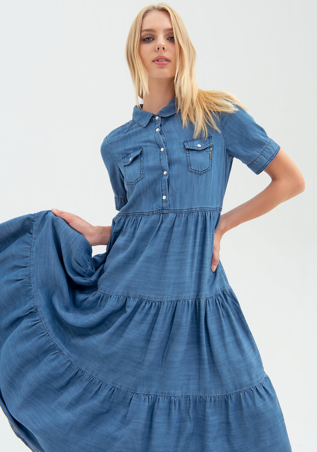 Dress wide fit made in chambray