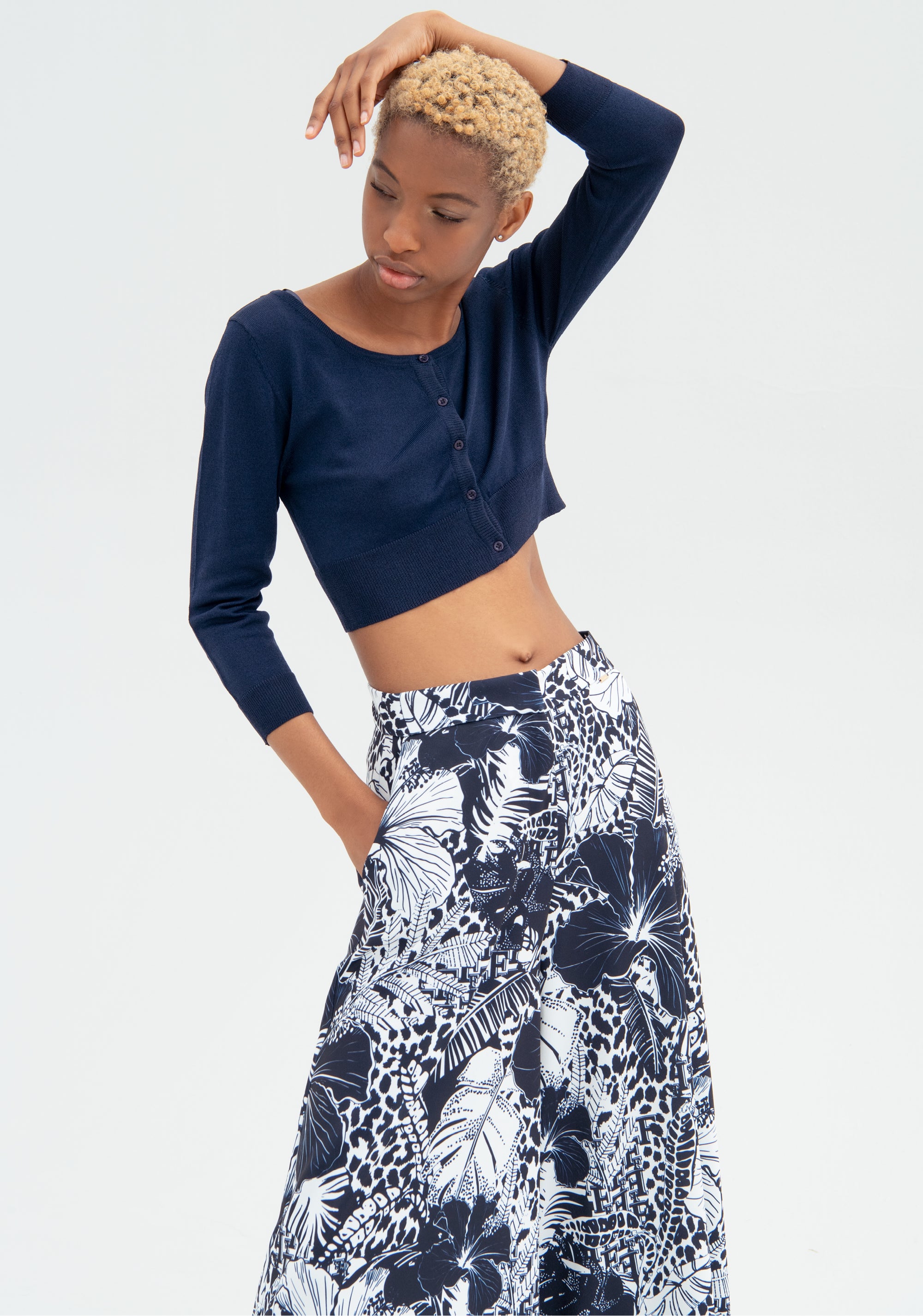 Culotte pant cropped with flowery pattern Fracomina FR22SVB001W460R8-968_2