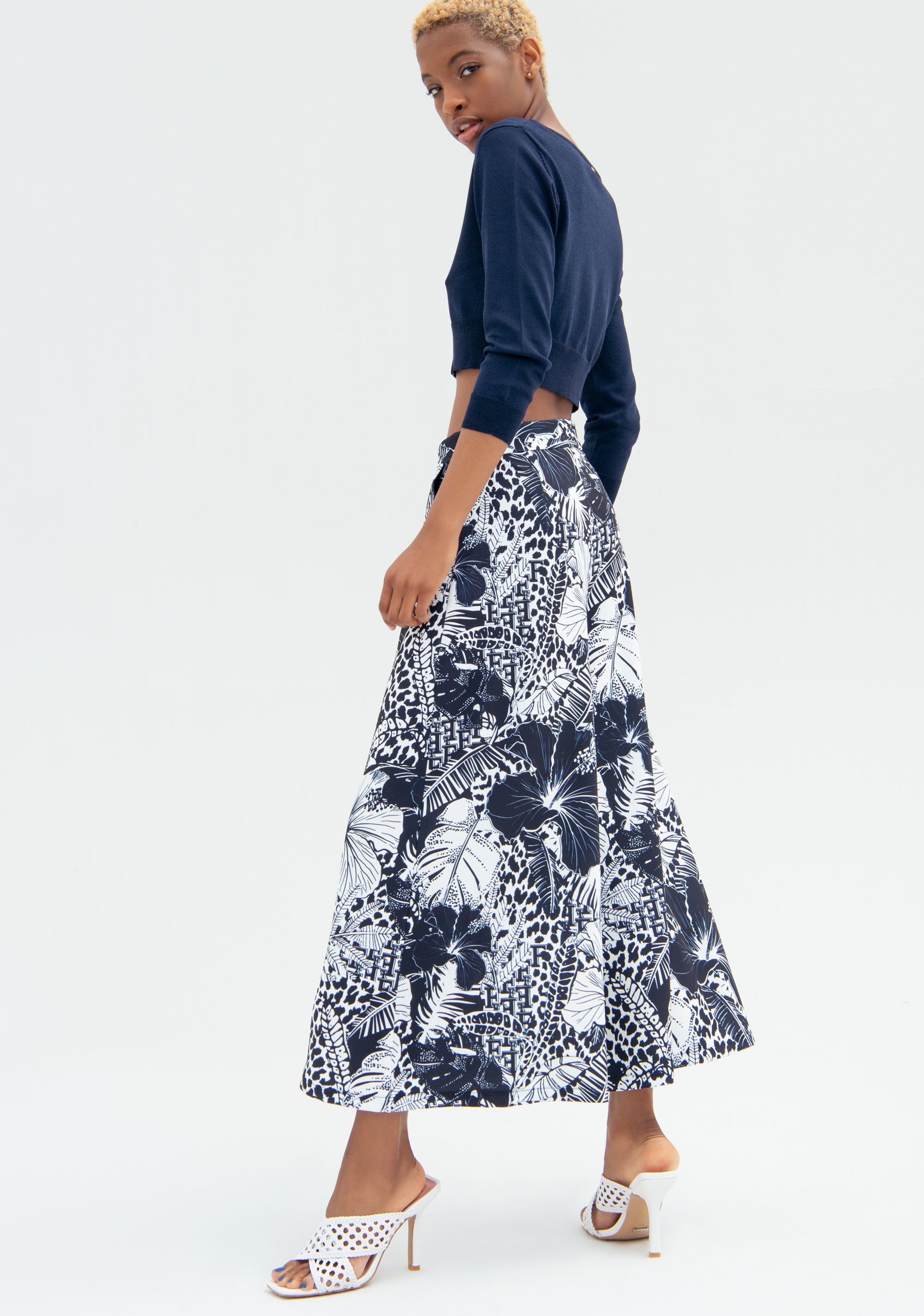 Culotte pant cropped with flowery pattern Fracomina FR22SVB001W460R8-968_5