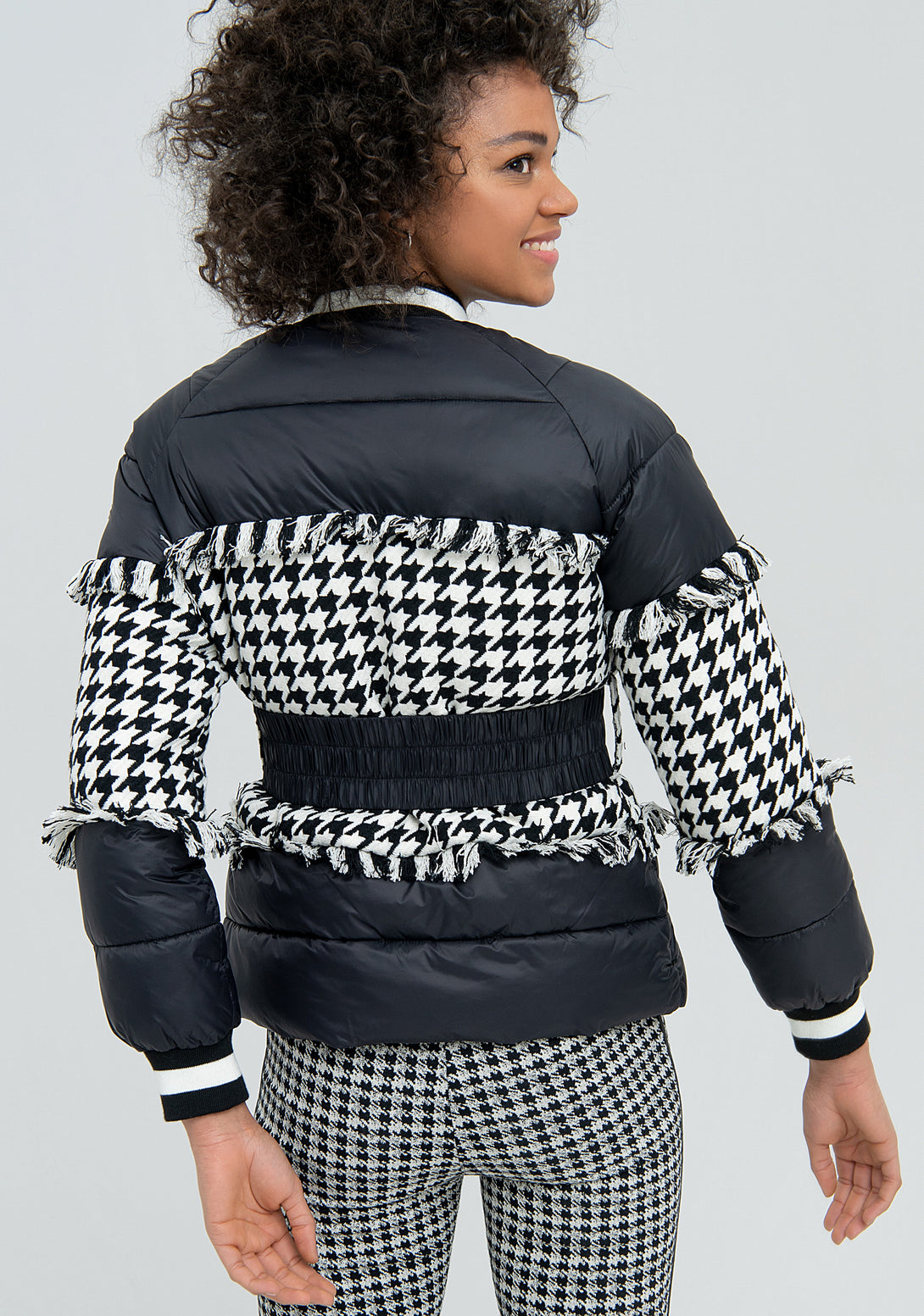 Padded jacket regular fit made with mixed fabric