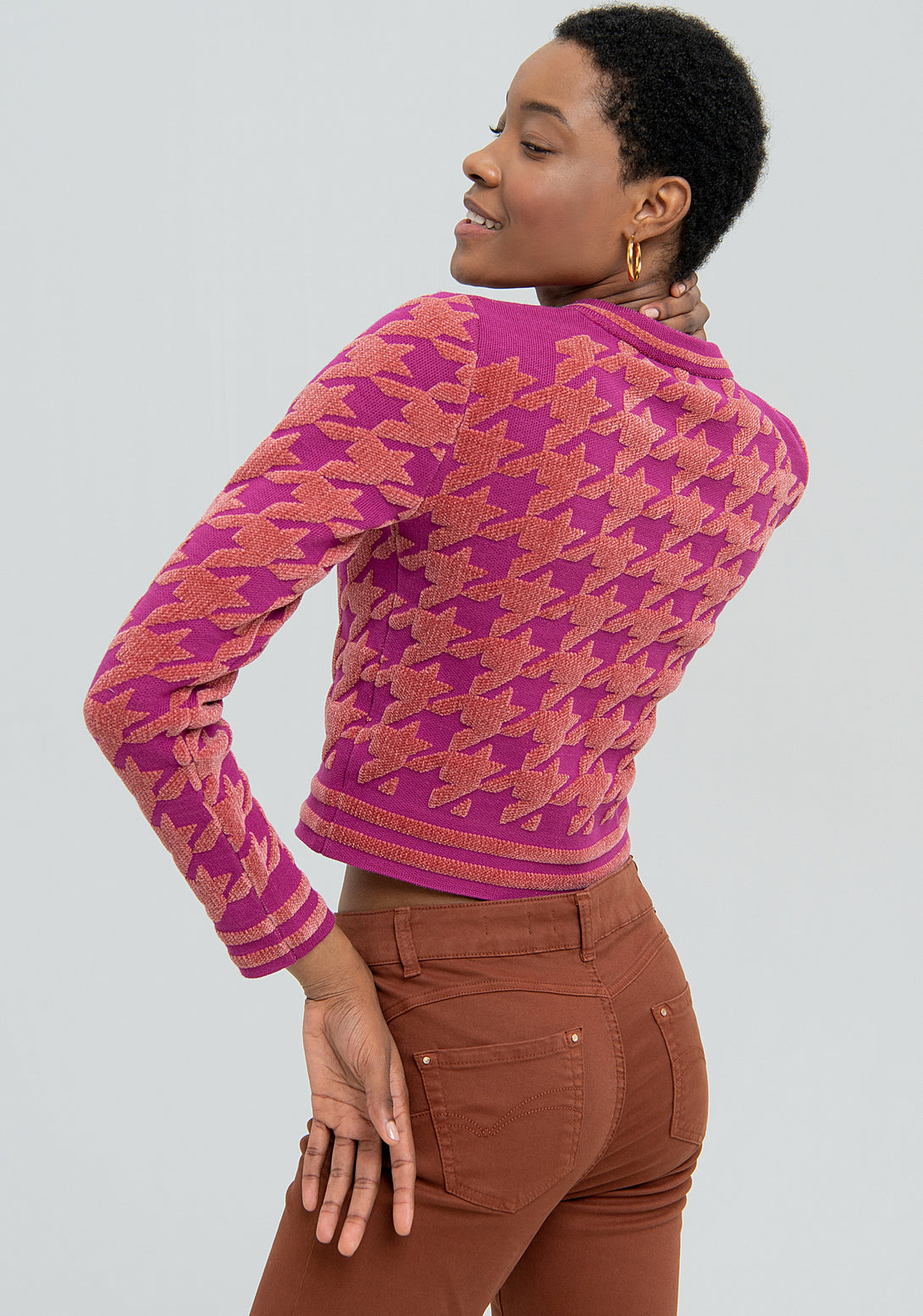 Knitted jacket cropped with pied de poule jacquard